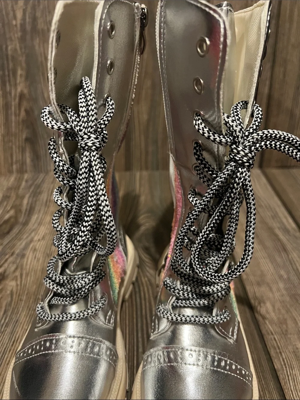 Source Unknown Silver Combat Boots with Rainbow Glitter Panel